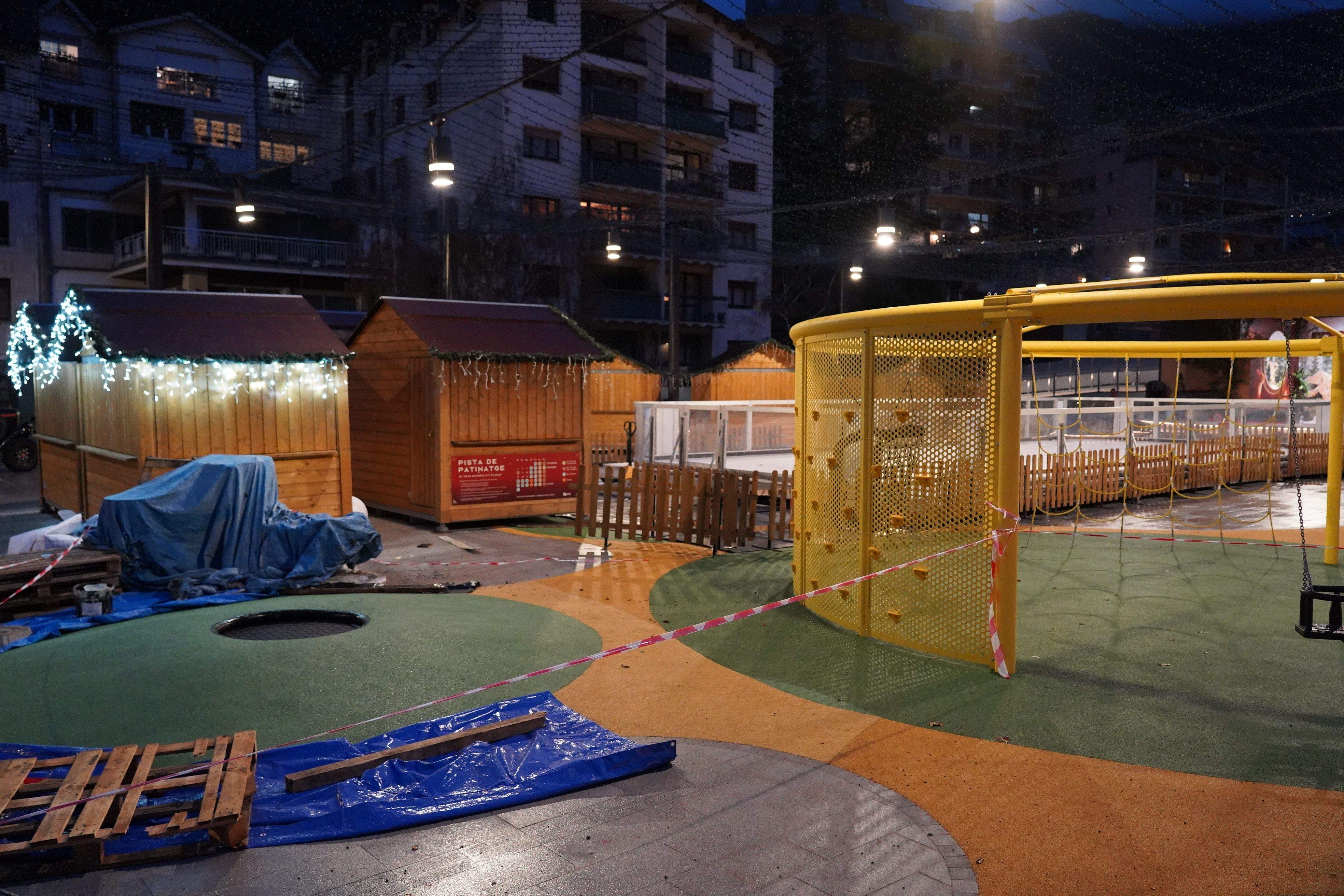 Andorra la Vella admet que no troba l'origen de les filtracions a les 'jardineres Vinyes'
